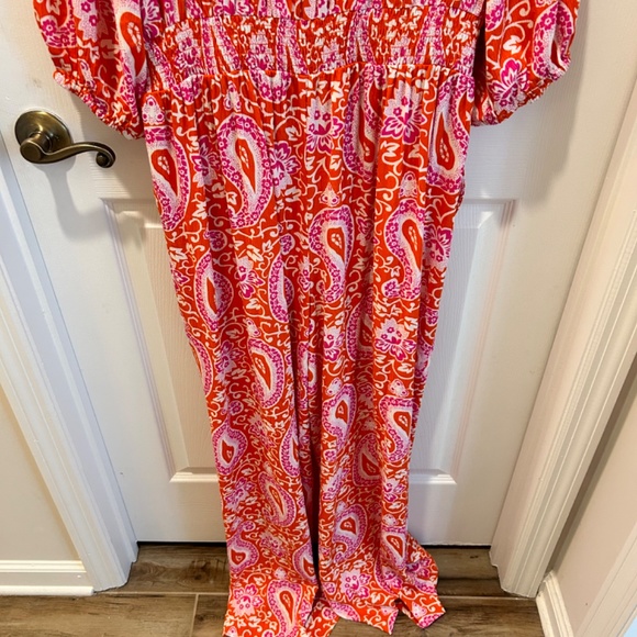 Jumpsuit, off shoulder, size 16/18 - Picture 4 of 7